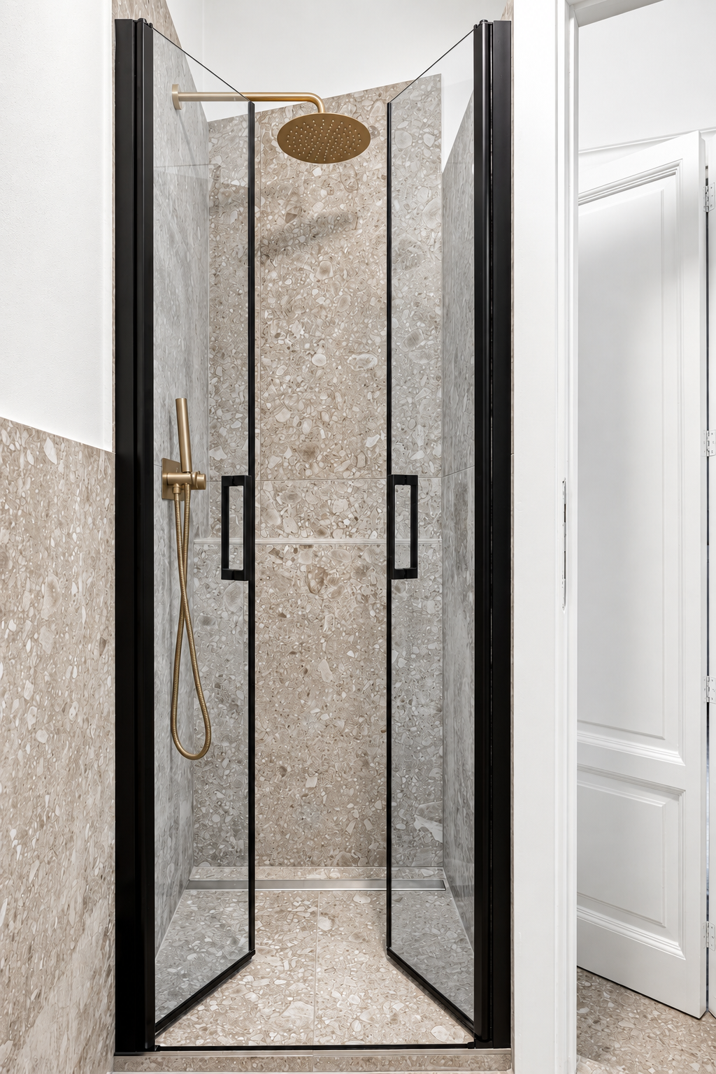 Pietra Nera — detail 3
